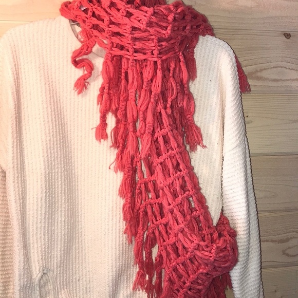 Urban Outfitters Scarf‎ - Picture 1 of 7